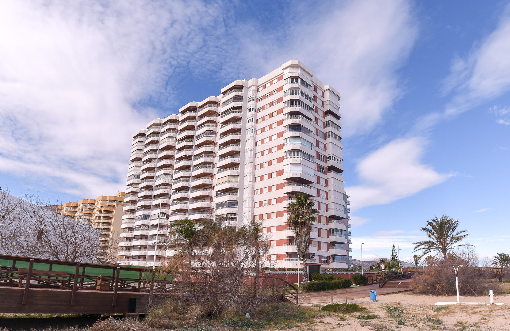 Apartamento - Playa De Gandia - 4 dormitorios - 8 ocupantes