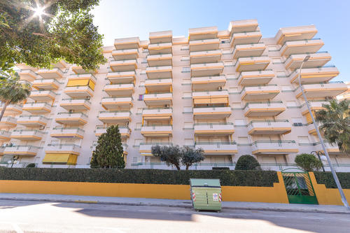 Apartamento -
                        Playa De Gandia -
                        3 dormitorios -
                        7 ocupantes